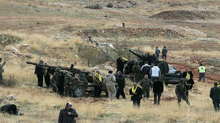 gira a las posiciones de Hezbolá en Qalamun Padres de mártires reafirman su lealtad a la Resistencia y a su líder